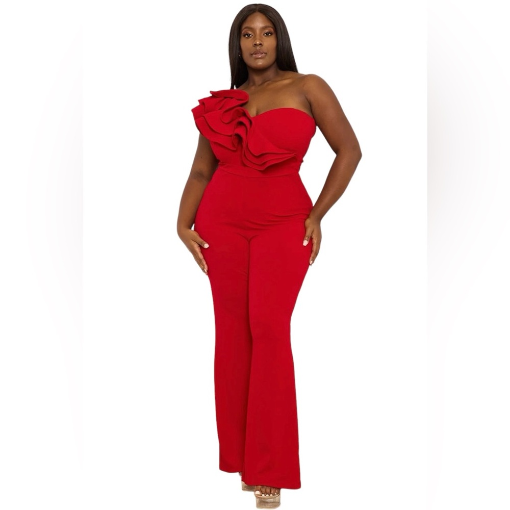 SOLD🤍 Ruffle One Shoulder Jumpsuit size 1X